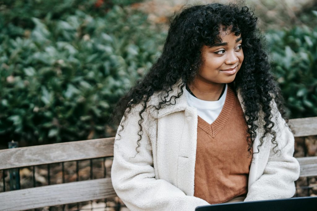 Empréstimos Online na Espanha: Como Escolher o Melhor Banco e Facilitar sua Aprovação - Solicite seu empréstimo online sem burocracia e com facilidade de aprovação Espanha