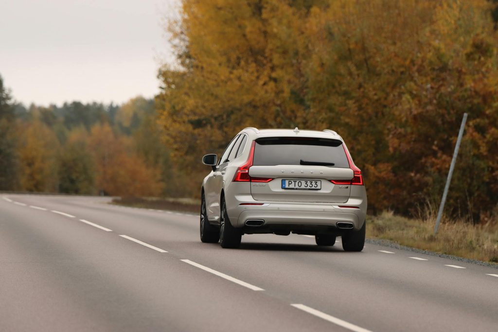 Estratégias Eficazes para Solicitar Vagas em Empresas Icônicas da Suécia: Volvo, H&M e Mais - Como solicitar vagas de emprego na Suécia