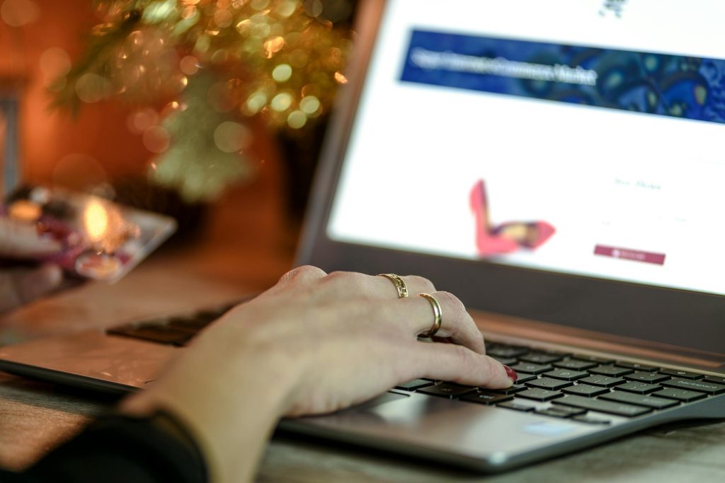 Como Solicitar Cartões de Crédito Online: Guia Completo dos Principais Bancos no Equador - Como solicitar cartão de crédito online no Equador?
