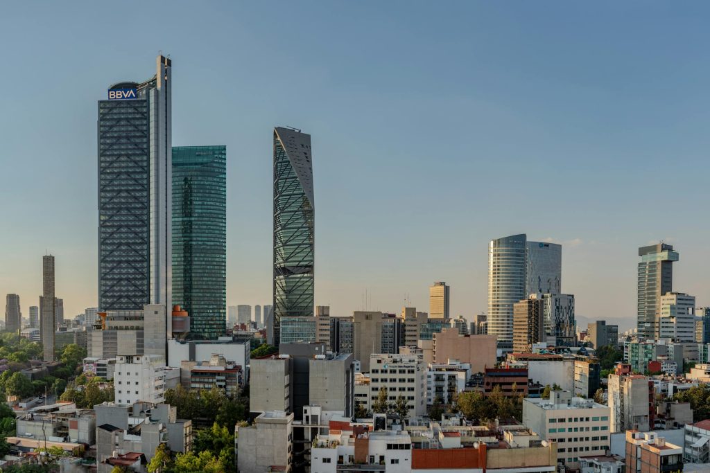 Como Escolher a Melhor Tarjeta de Crédito no México: Comparativo entre BBVA, Citibanamex e Santander - Como solicitar cartão de crédito online no México