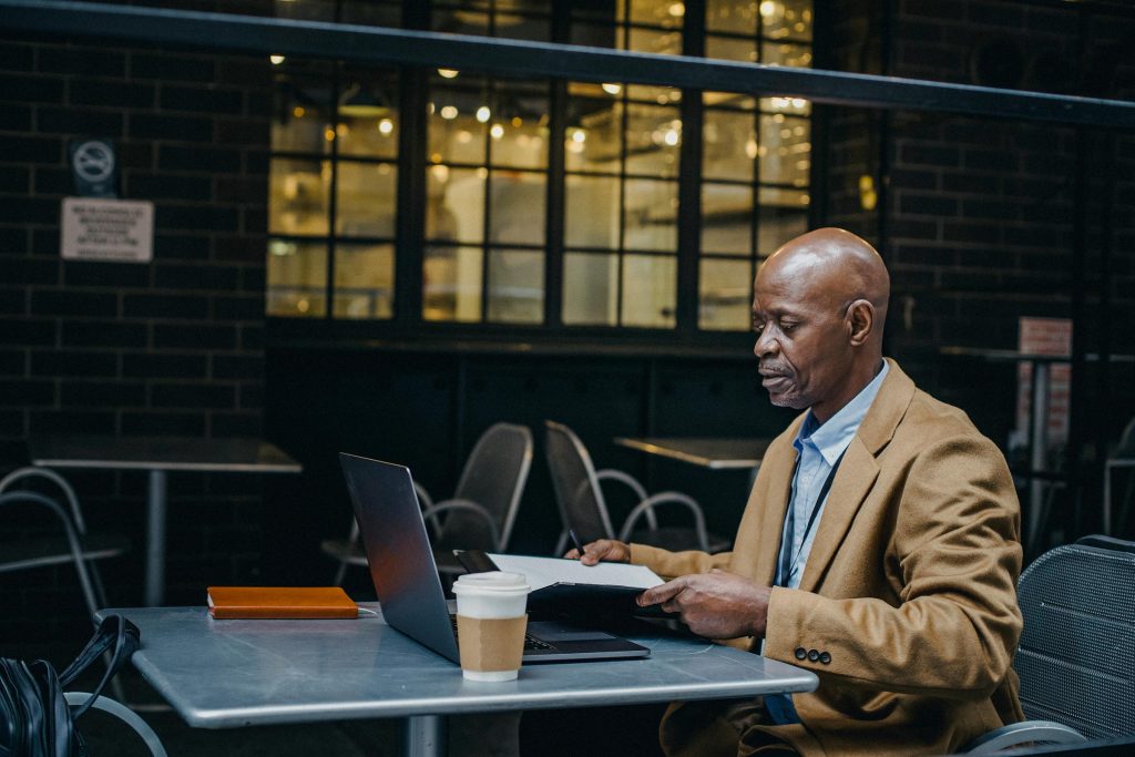 Como Fazer um Empréstimo Online Seguro e Rápido com Bancolombia, Davivienda e Outros Bancos na Colômbia - Como solicitar emprestimo online na Colombia?
