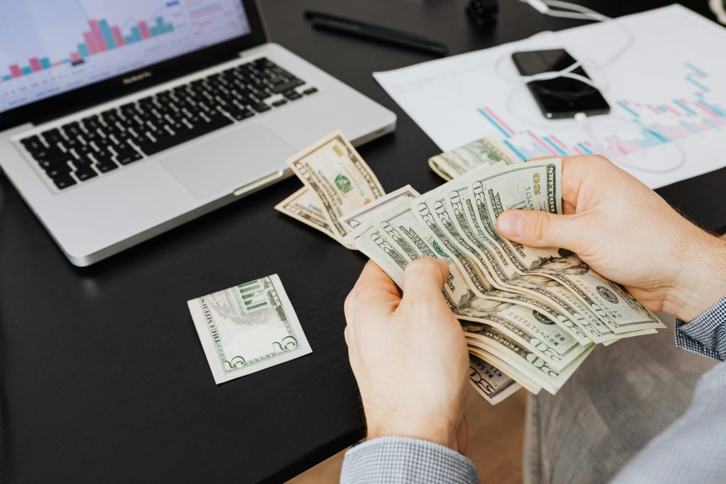 Empréstimos Rápidos e Seguros: As Melhores Opções no Paraguai com Banco Familiar e Visión Banco - Como solicitar emprestimo onlne no Paraguai?
