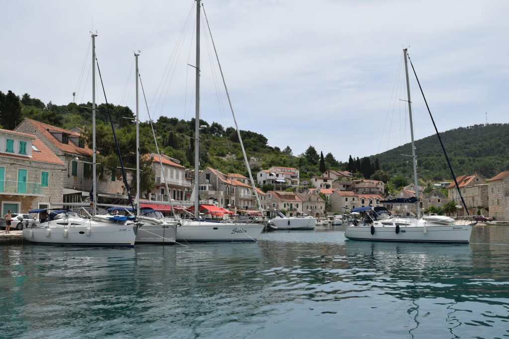 As Melhores Empresas para Trabalhar na Croácia: Oportunidades em Agrokor, INA e Mais - Melhores oportunidades de emprego na Croácia