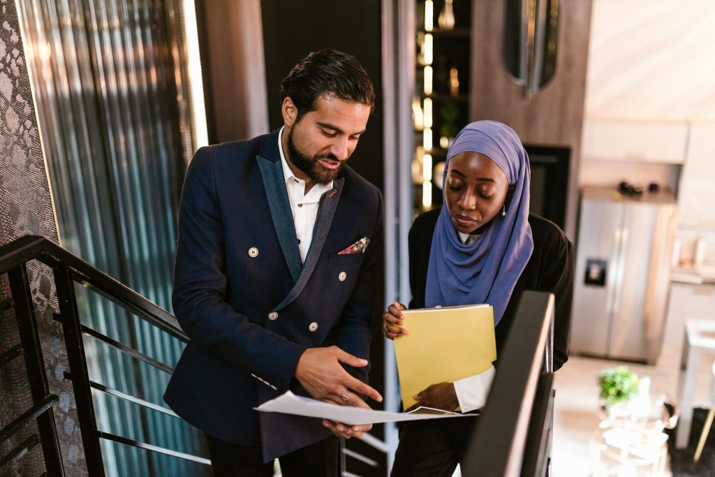 Empregos em Grandes Corporações Eslovacas: Oportunidades na U. S. Steel e Slovenské elektrárne - Melhores oportunidades de emprego na Eslováquia