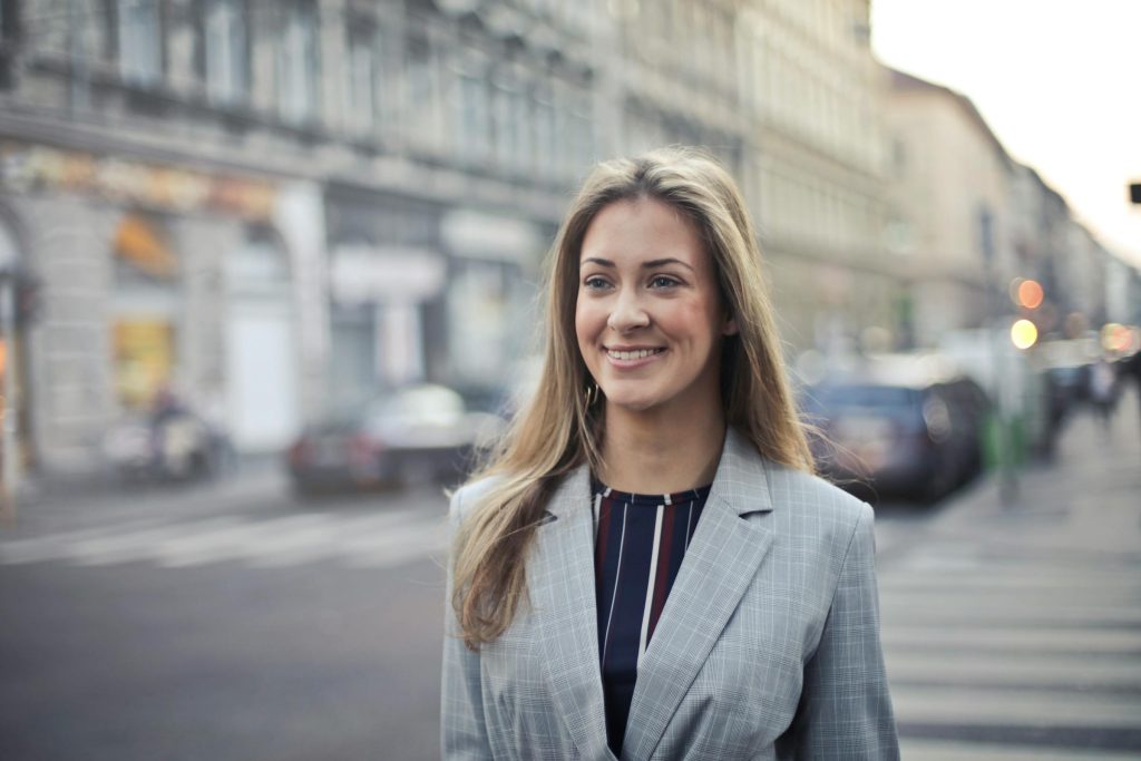 Navigating Foreign Financing: How Komercijalna Banka and UniCredit Bank Srbija Support Expats - Crédito Rápido na Sérvia: Bancos Que Liberam Para Estrangeiros